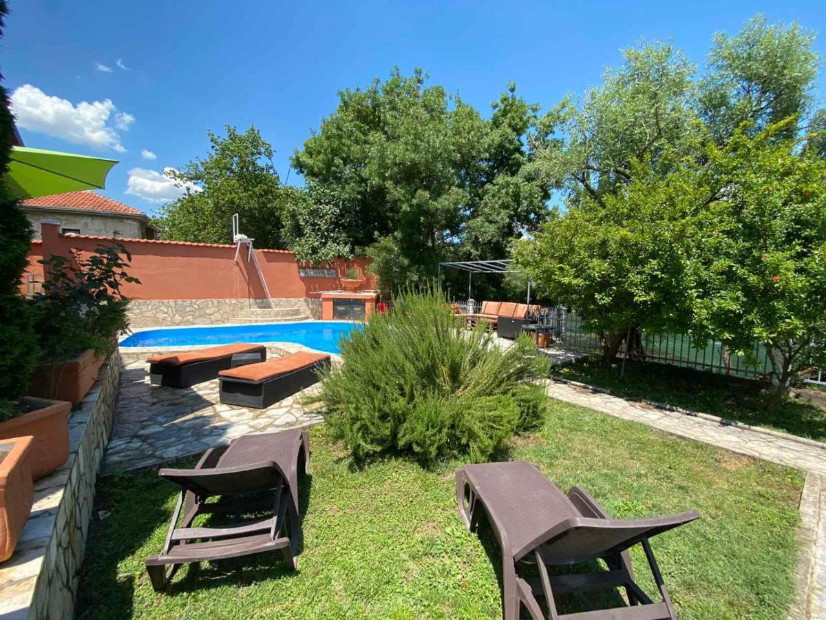 Private Riverside Villa Silvia Mostar Extérieur photo